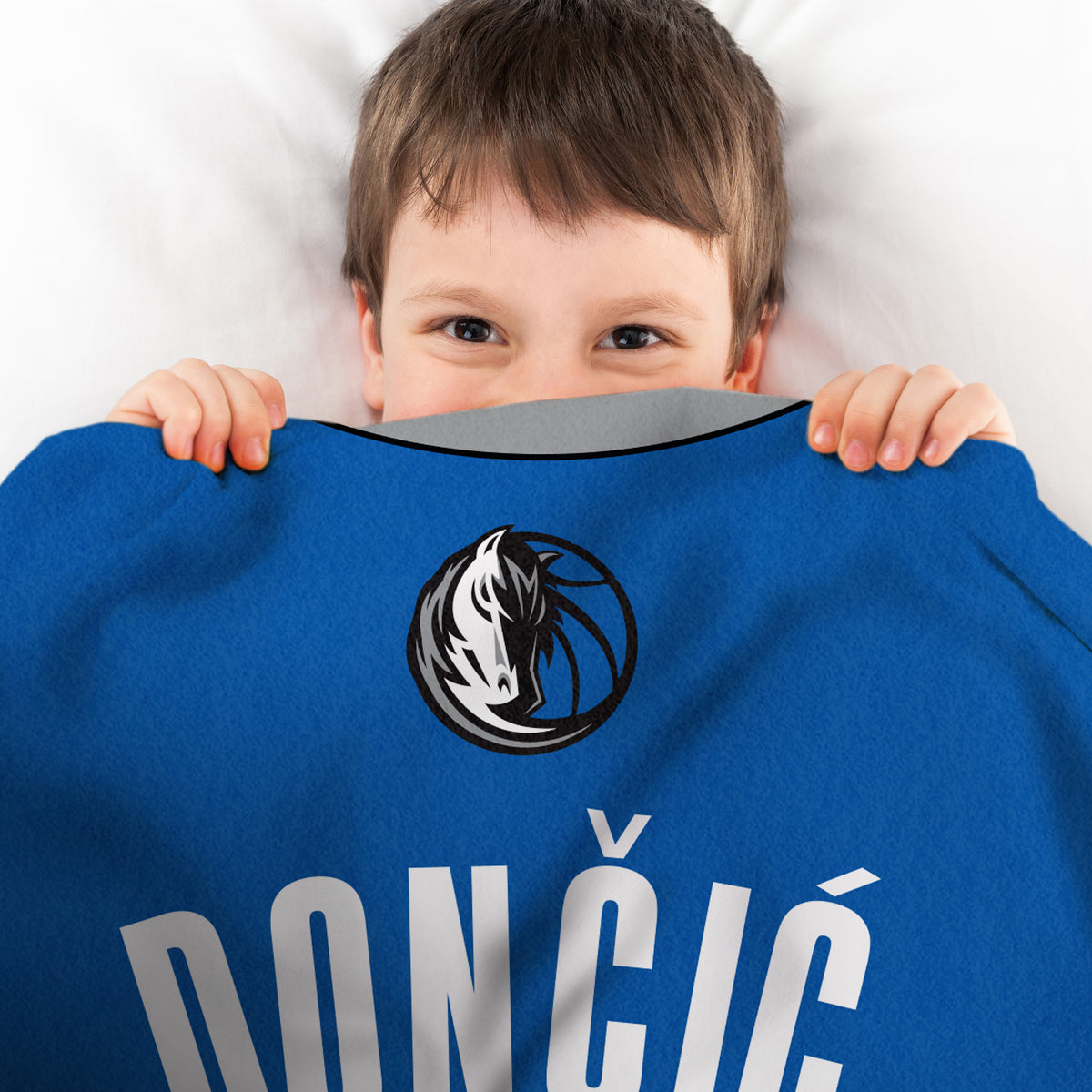 Dallas Mavericks Luka Doncic 60” x 80” Plush Jersey Blanket