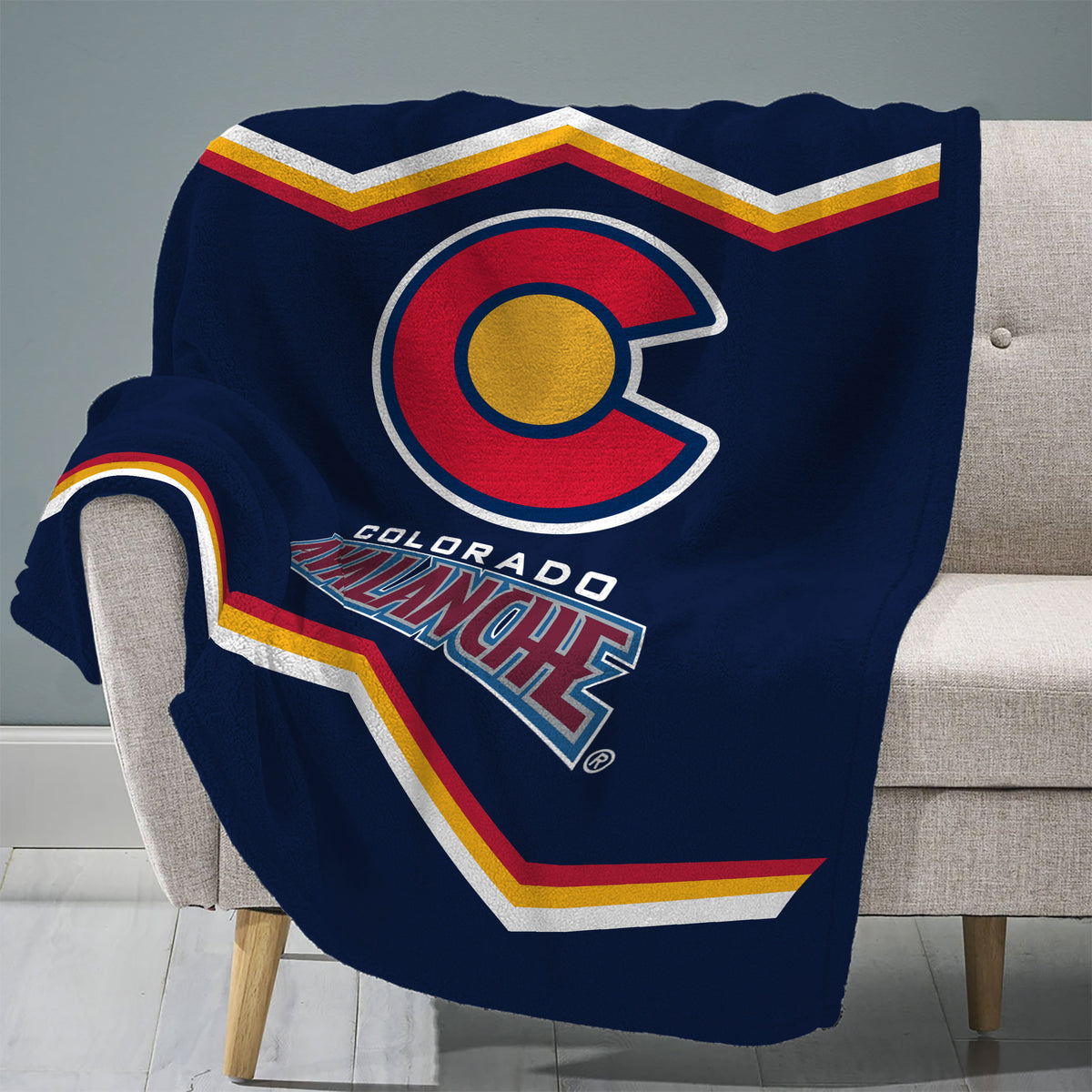 Colorado Avalanche Reverse Retro 60” x 80” Plush Blanket